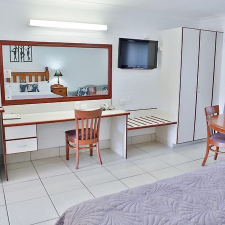 רוקהמפטון Central Park Motel מראה חיצוני תמונה
